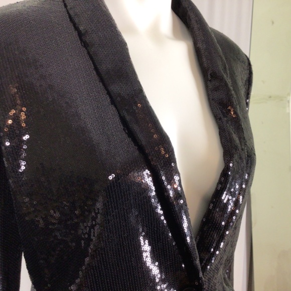 *sold* Sequinned shawl collar jacket - Picture 2 of 8